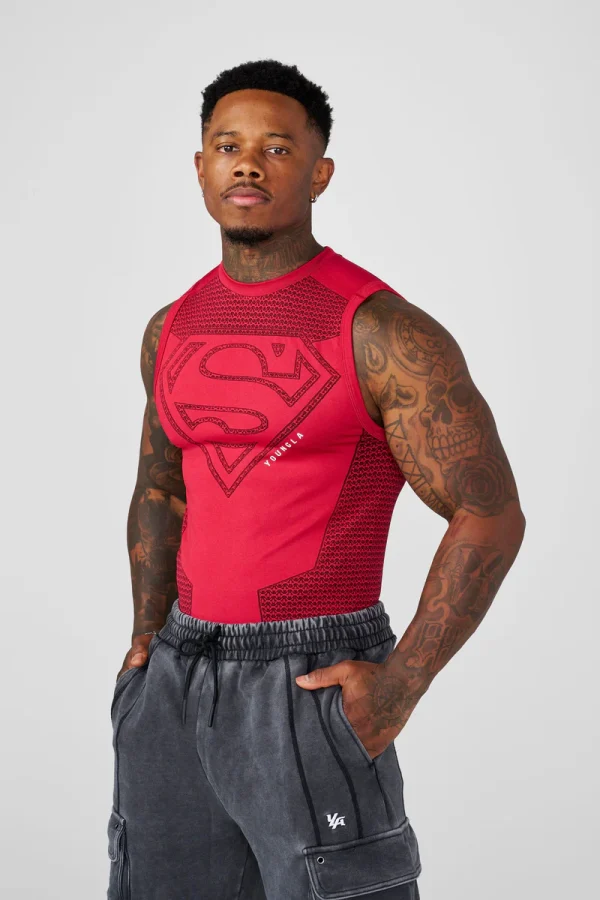 3047_red_007_01_29_deek_ecomm 3047 - Superman Compression Tanks
