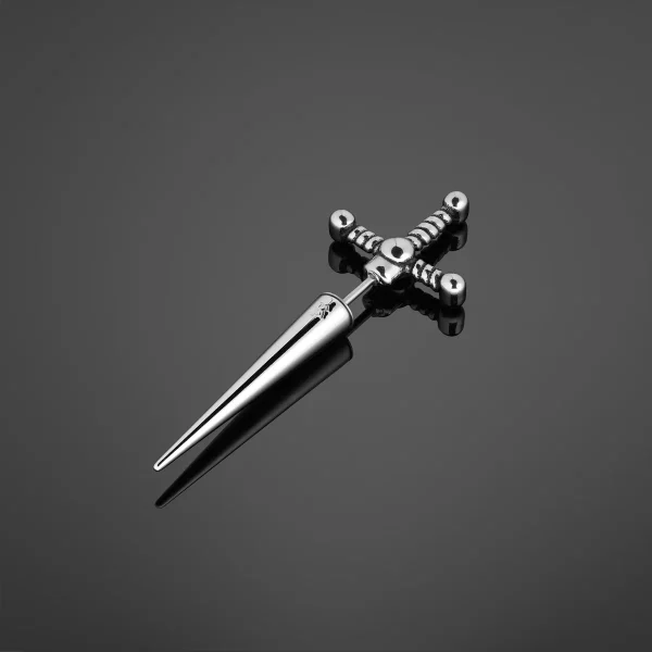The Conan Dagger Earring - Silver RG412