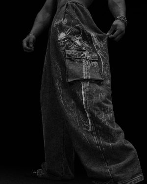 img_8462 GARGOYLE BANANA SHAPE CARGOS VINTAGE